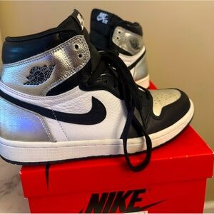 Jordan 1 Silver Toe